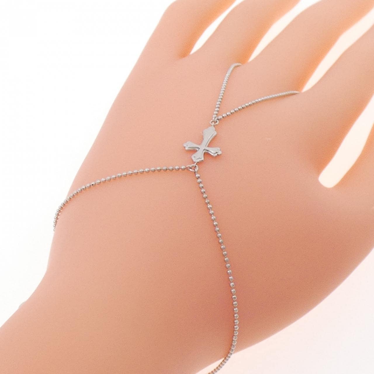 K18WG Cross Finger Bracelet