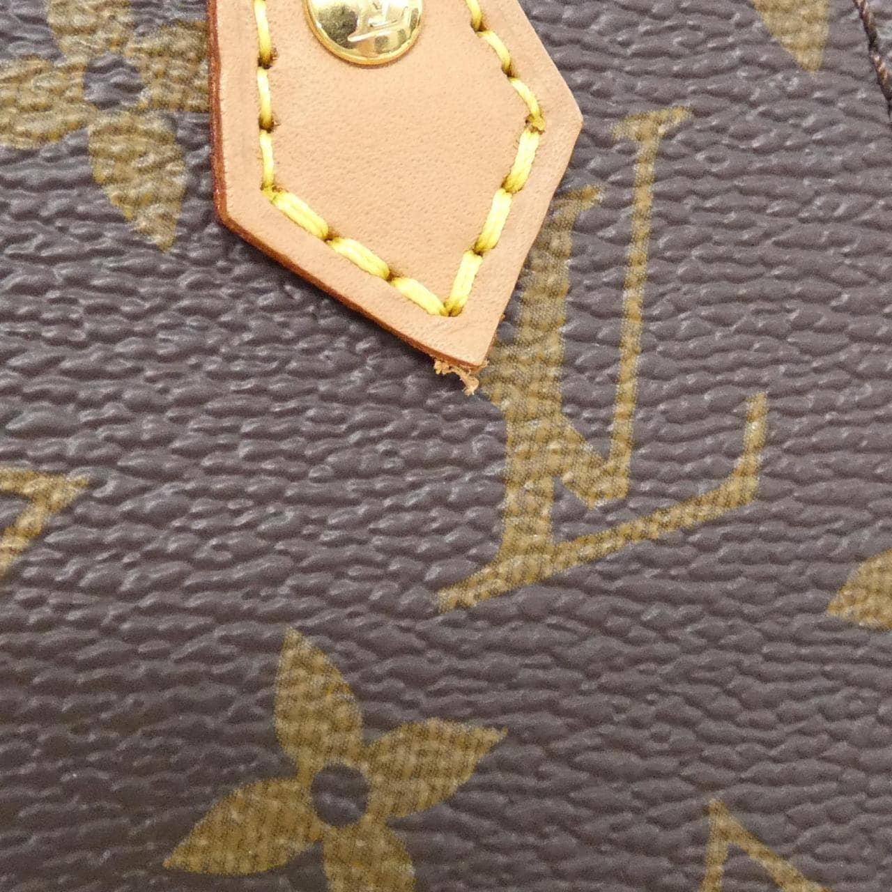 LOUIS VUITTON Monogram Petite Sac Plat M69442 Bag
