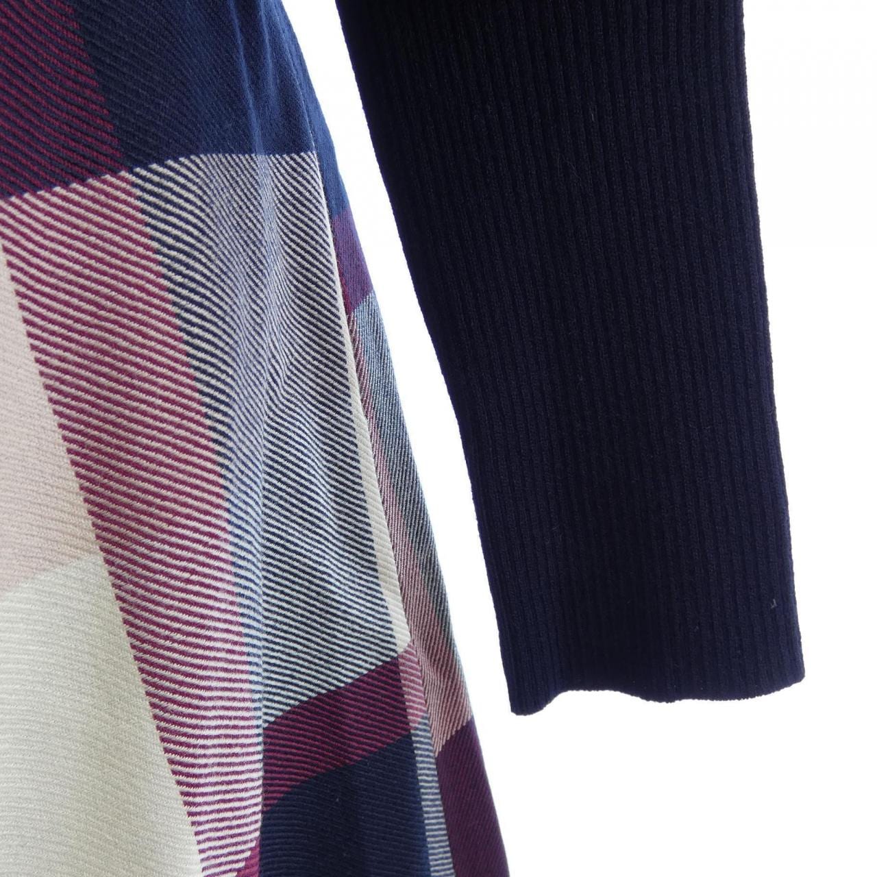 ブルーレーベルクレストブリッジ BLUE LABEL CRESTBRIDGE 55J70-605-29 ワンピース