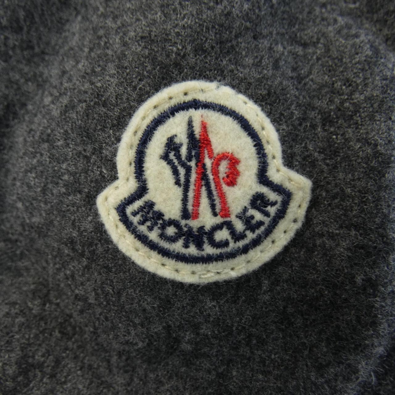 モンクレール MONCLER ダウンジャケット