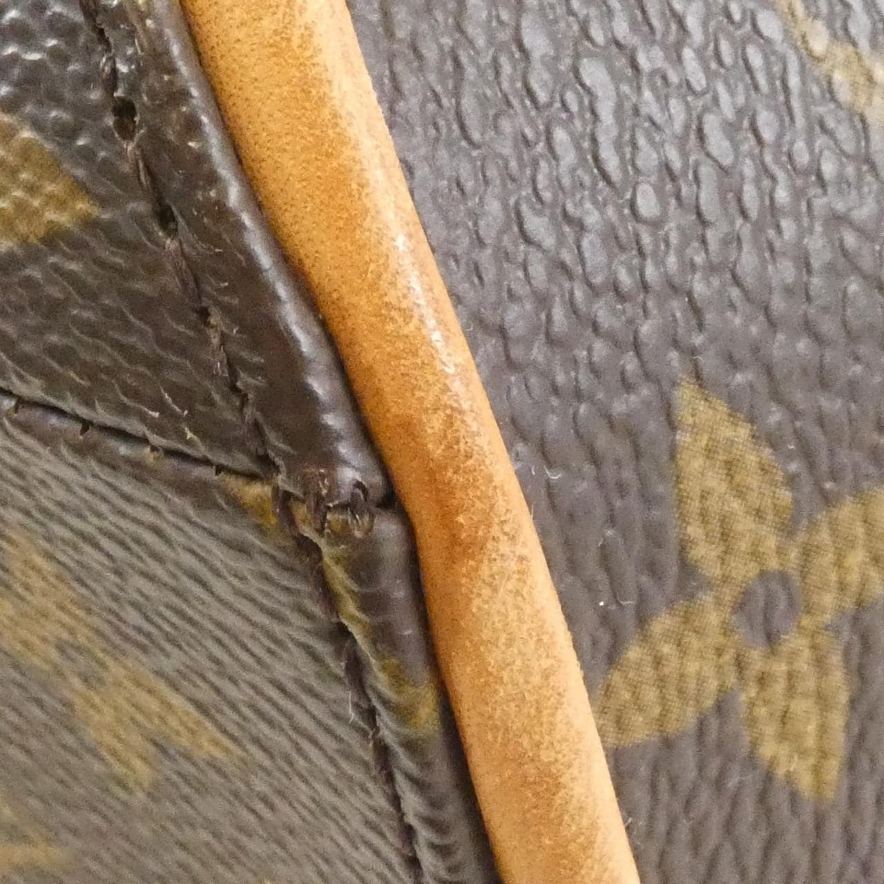 ルイヴィトン モノグラム エリプス MM M51126 バッグ