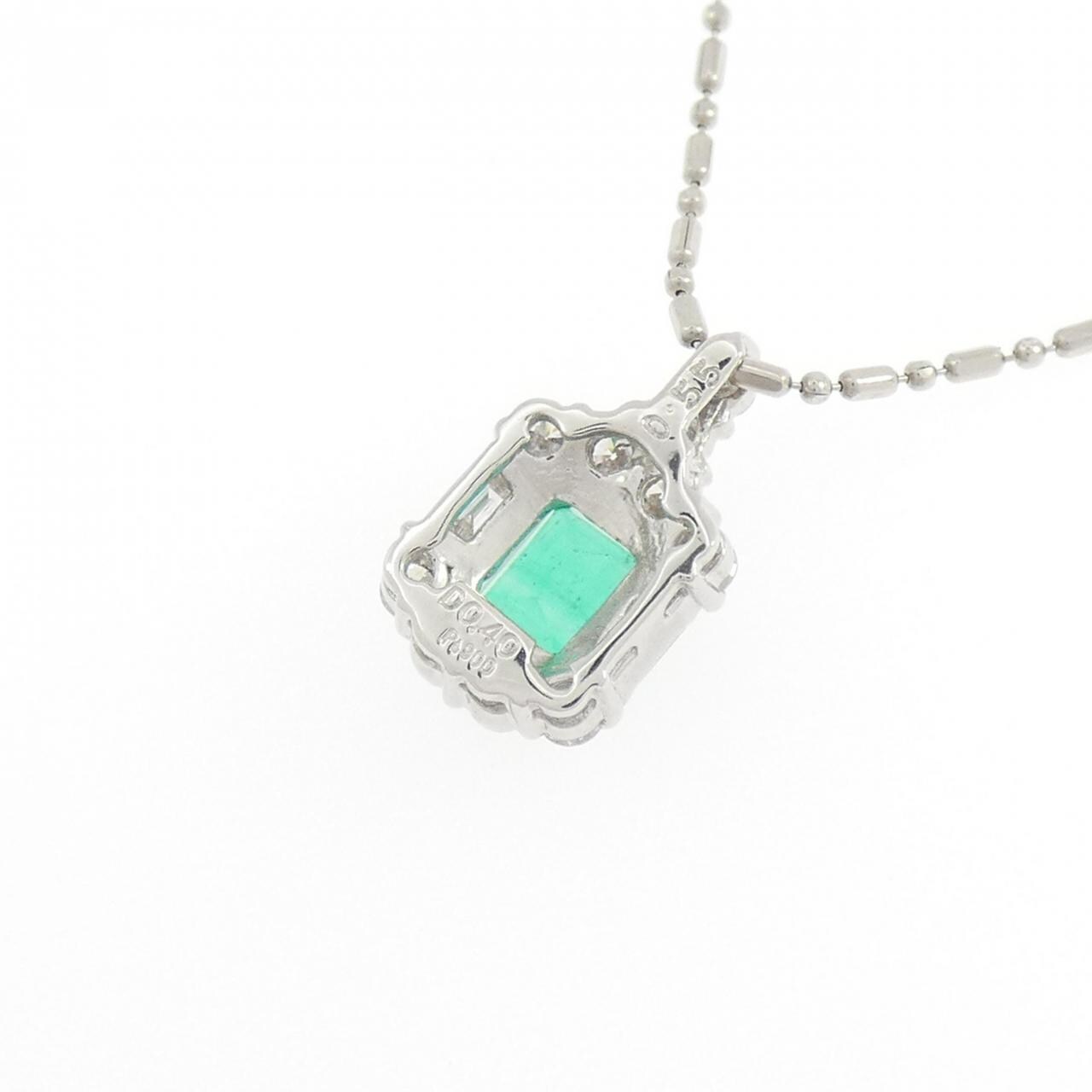 PT900/PT850 エメラルド ネックレス 0.55CT