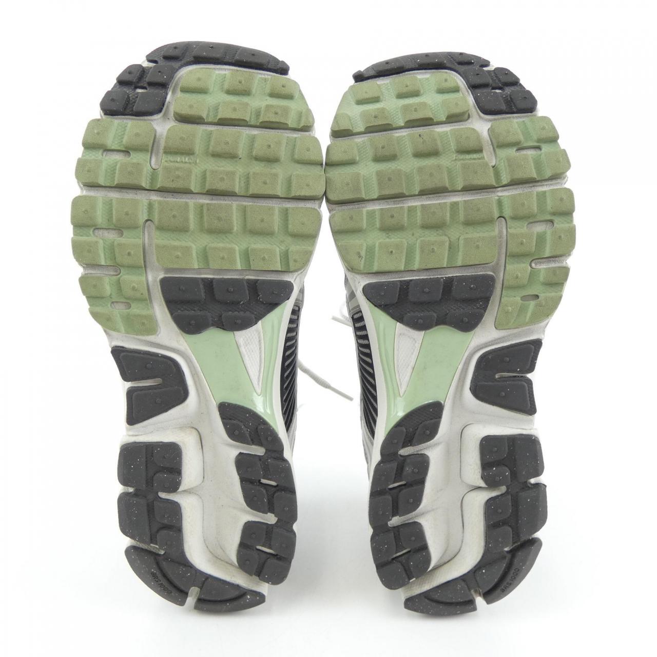 ナイキ NIKE スニーカー