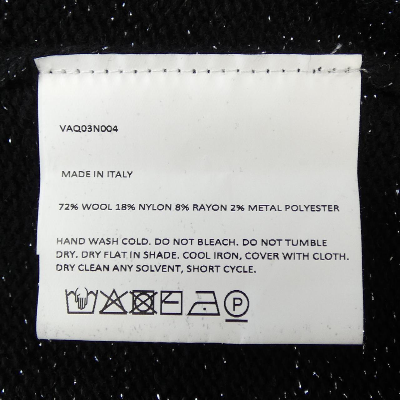 VAQUERA ニット