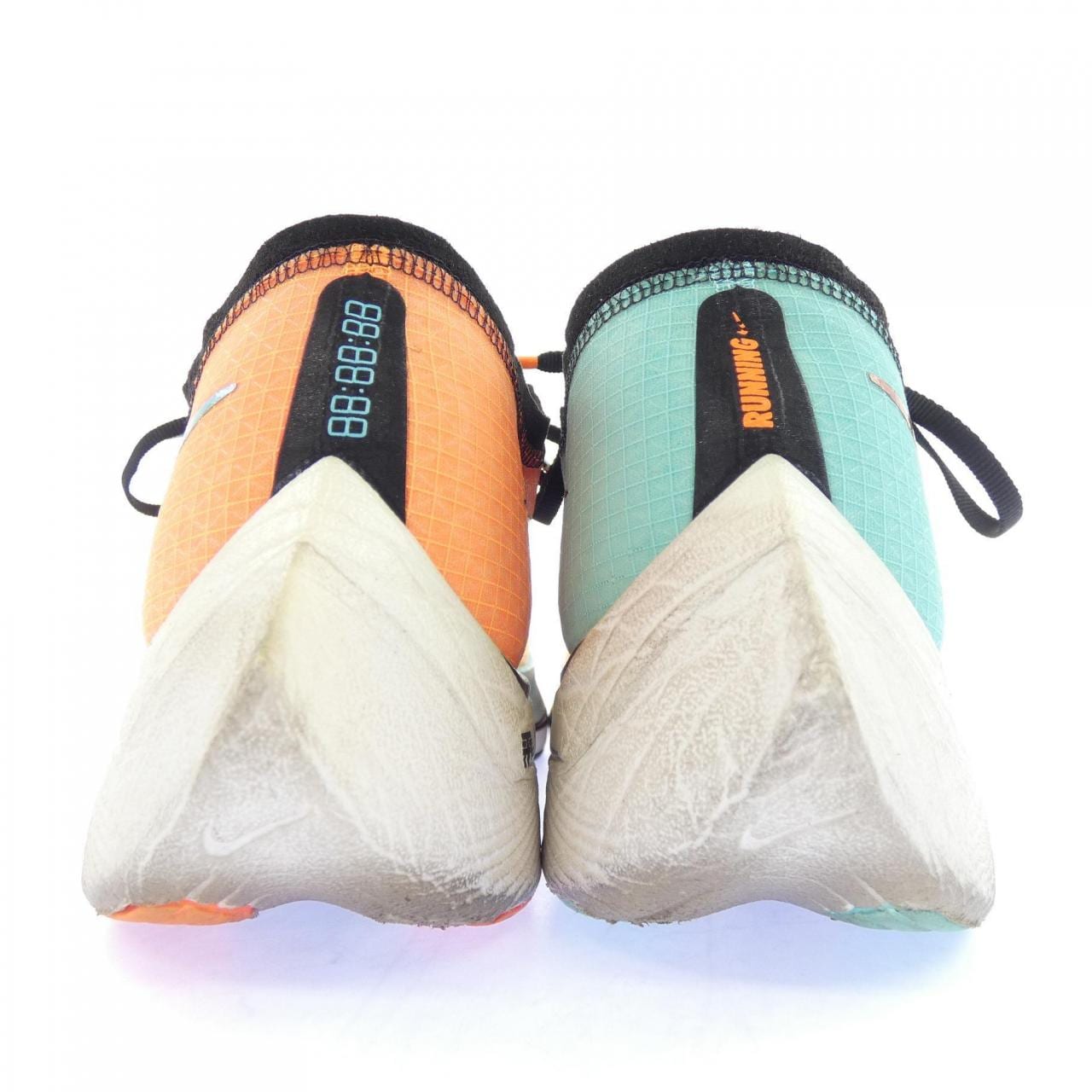 ナイキ NIKE スニーカー