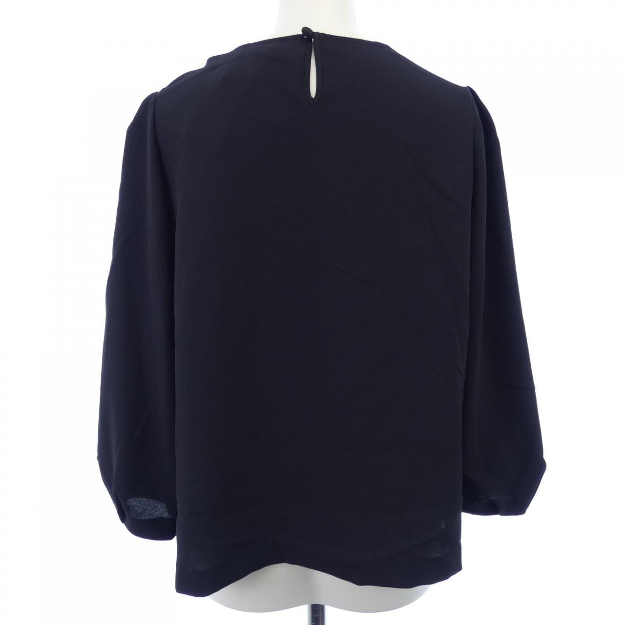 トゥービーシック TO BE CHIC トップス