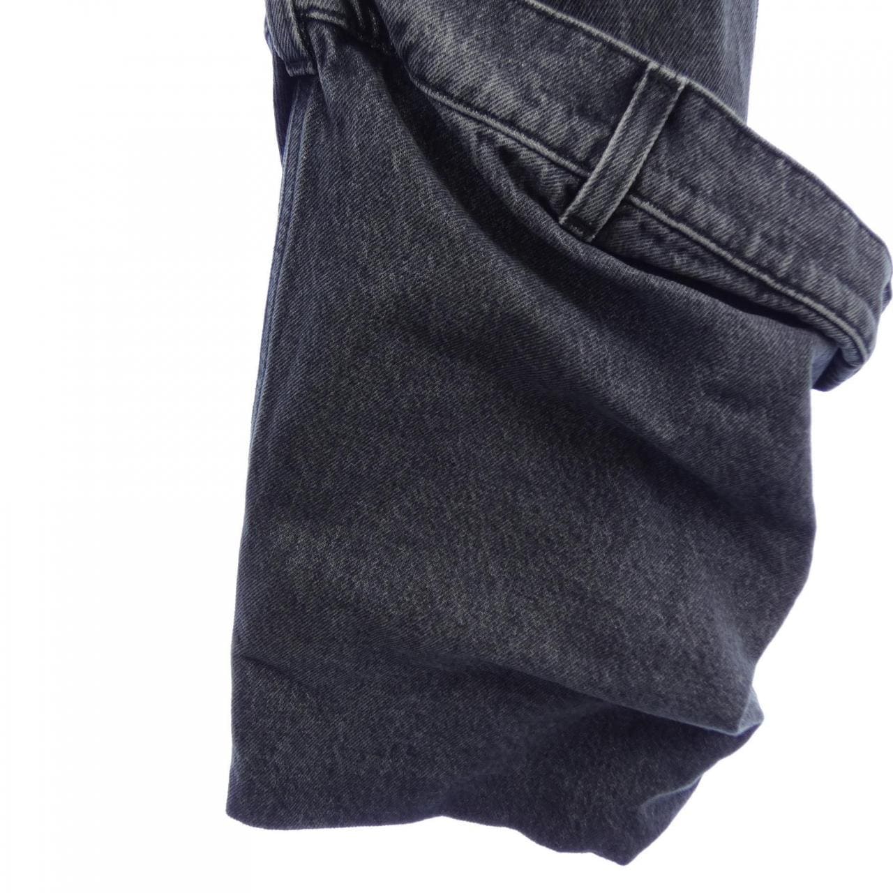 ジェイダブルアンダーソン J.W.ANDERSON ジーンズ