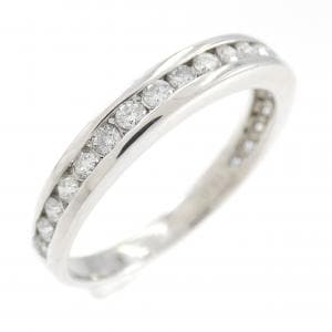 PT900 ハーフエタニティ ダイヤモンド リング 0.33CT