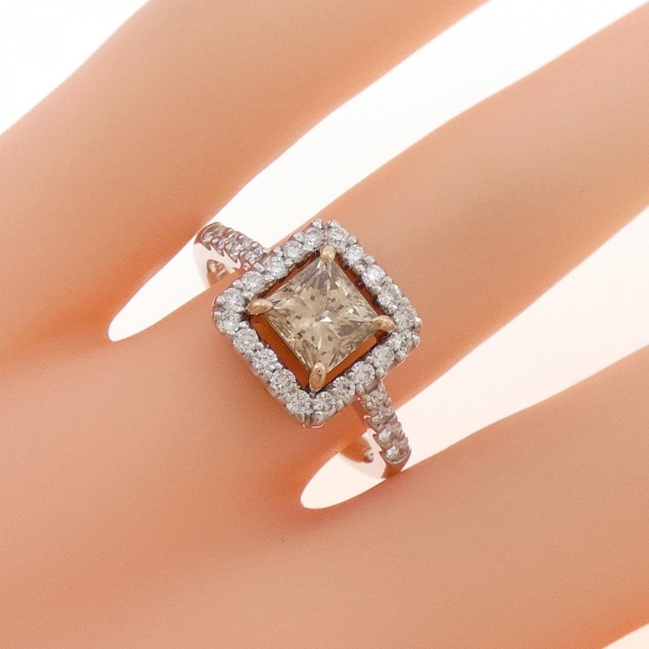 PT900/K18PG Diamond Ring 1.057CT