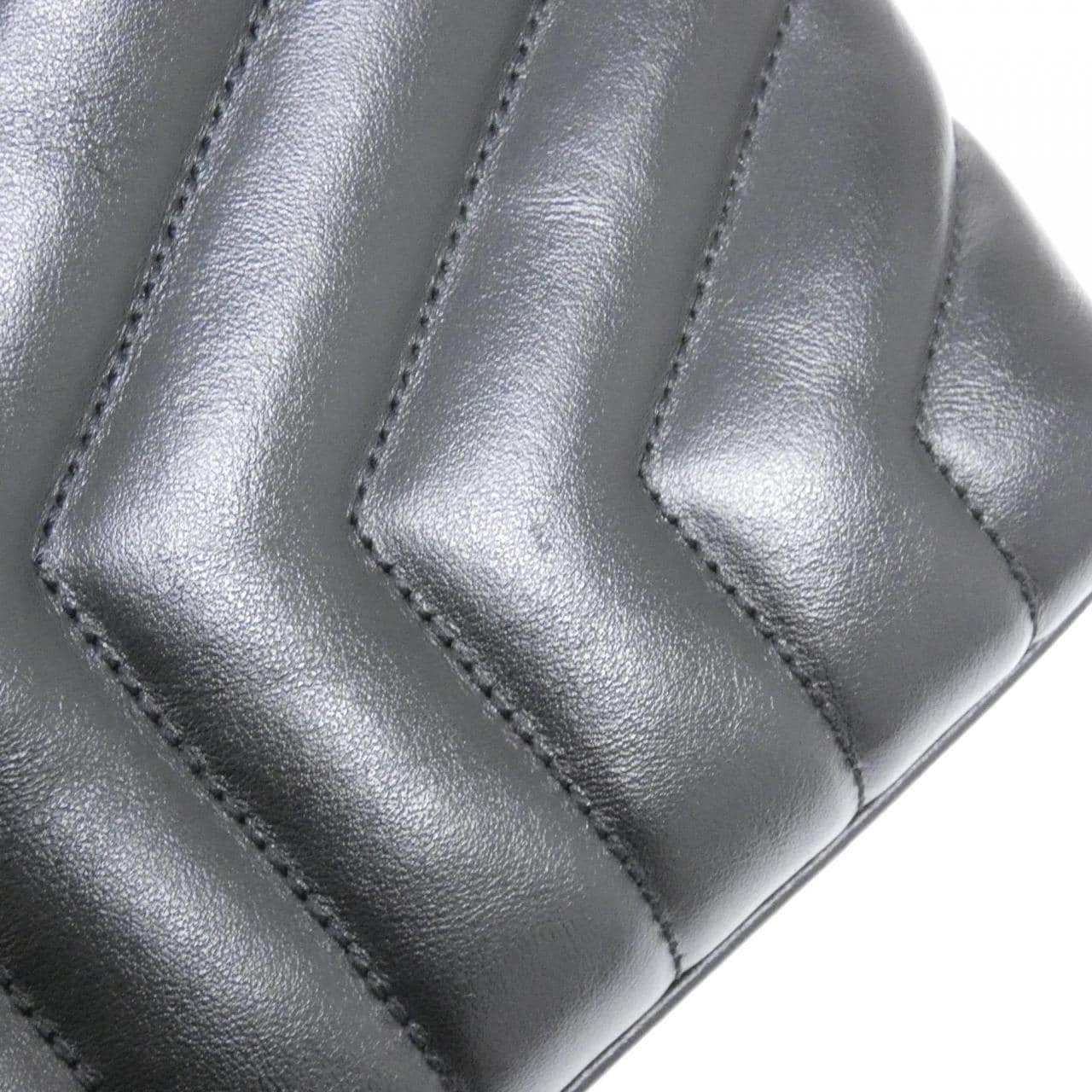 サンローラン ルル スモール 494699 DV727 ショルダーバッグ