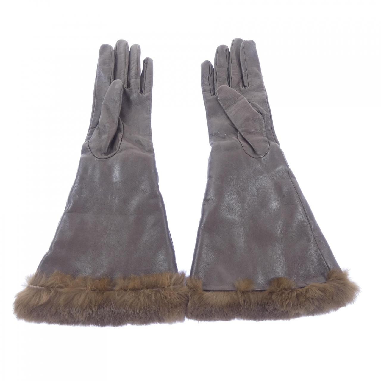 CAUSSE GLOVE