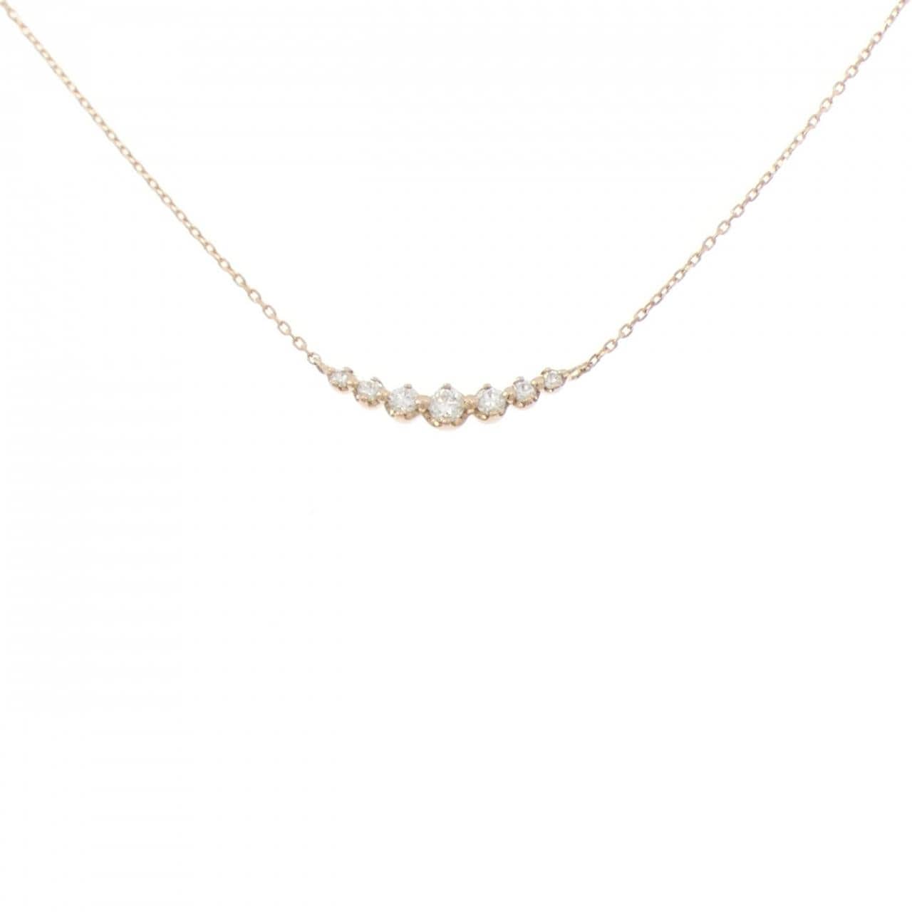 4゜C Diamond necklace