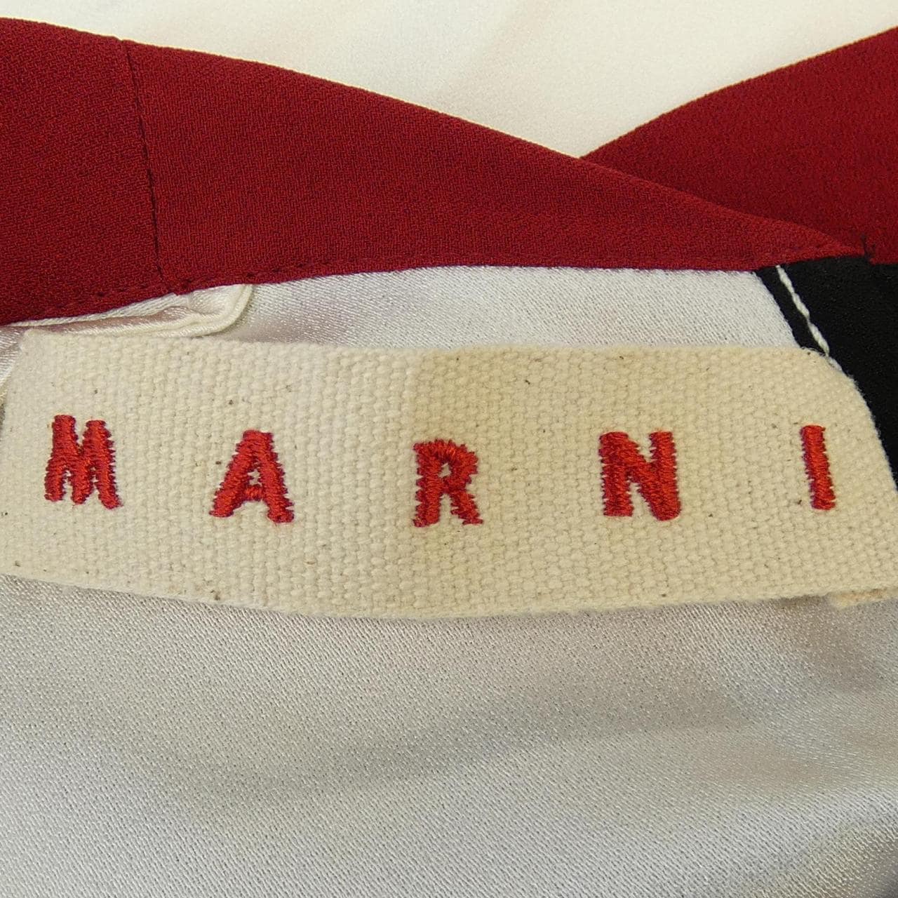 マルニ MARNI トップス