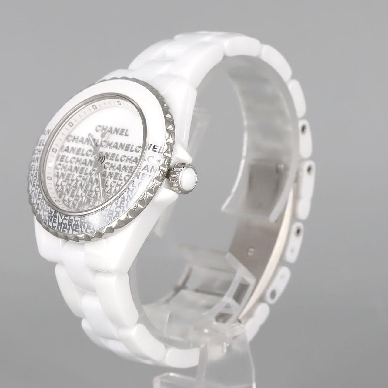 シャネル J12ウォンテッドドゥシャネル 33mmセラミック H7419 セラミック クォーツ