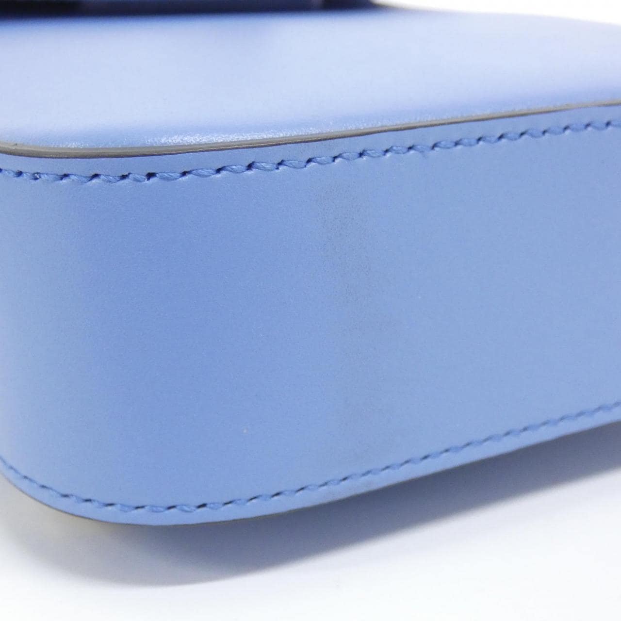 グッチ 702106 UZY0T ミニバッグ