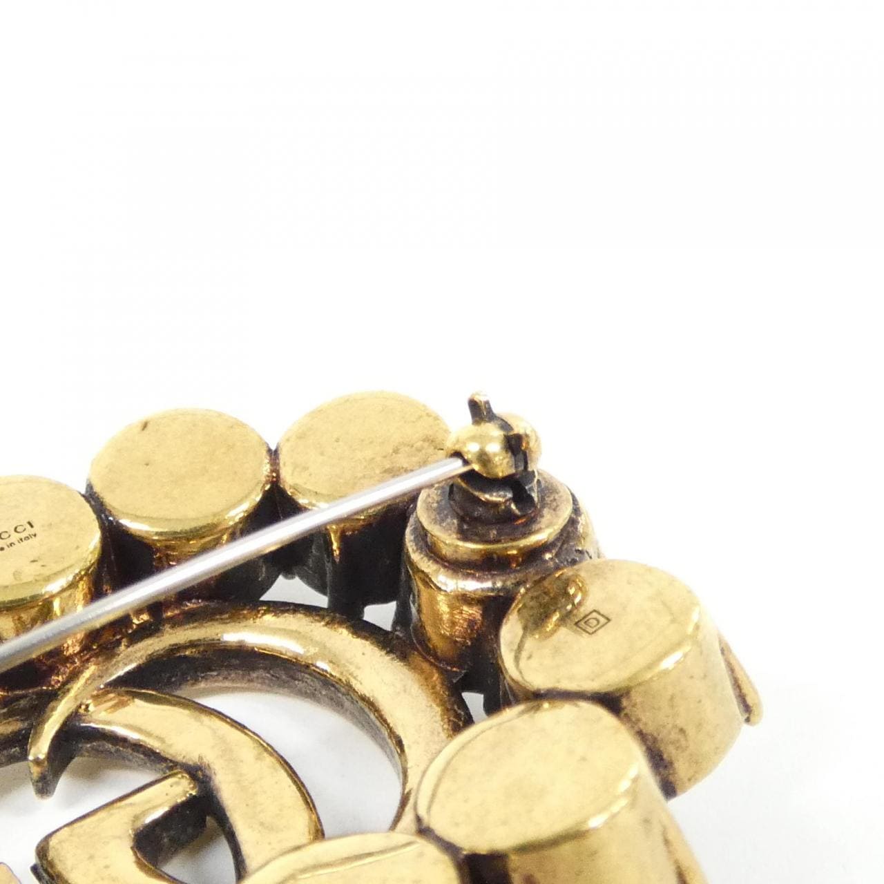 グッチ 504857 J1D50 ブローチ