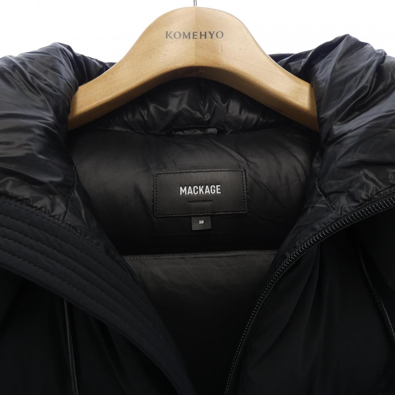 マッカージュ MACKAGE ダウンジャケット