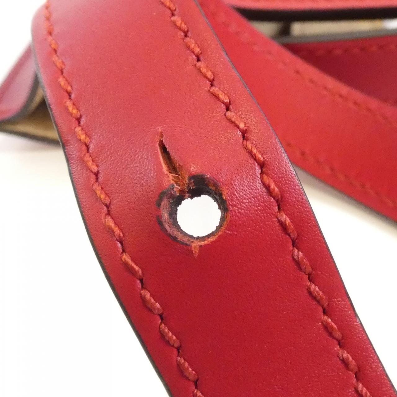 Gucci 414476 CVLPT包