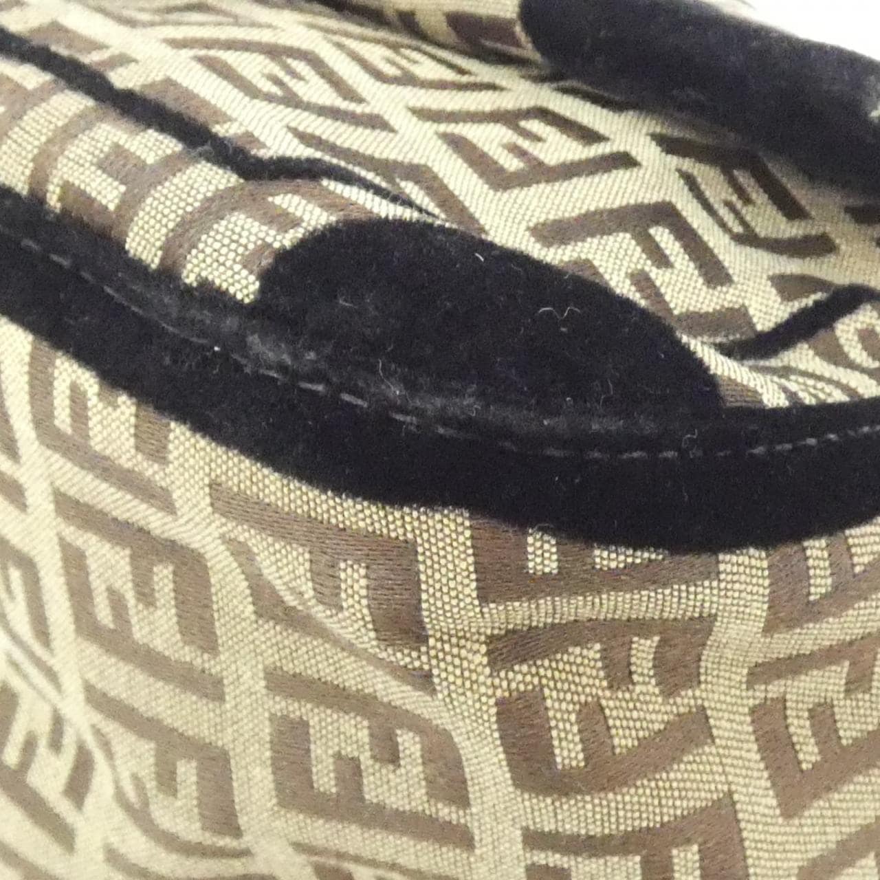 フェンディ ミニ マンマ 8BR180 VHQ ショルダーバッグ