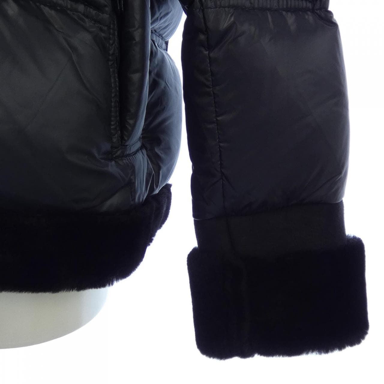 EMMETI 4S002-MTDJ Down Jacket