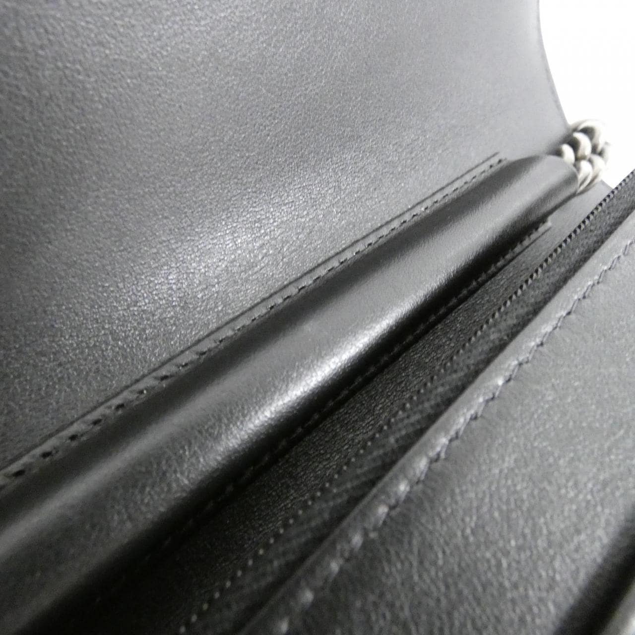 シャネル ボーイシャネル ライン AP1117 チェーンウォレット