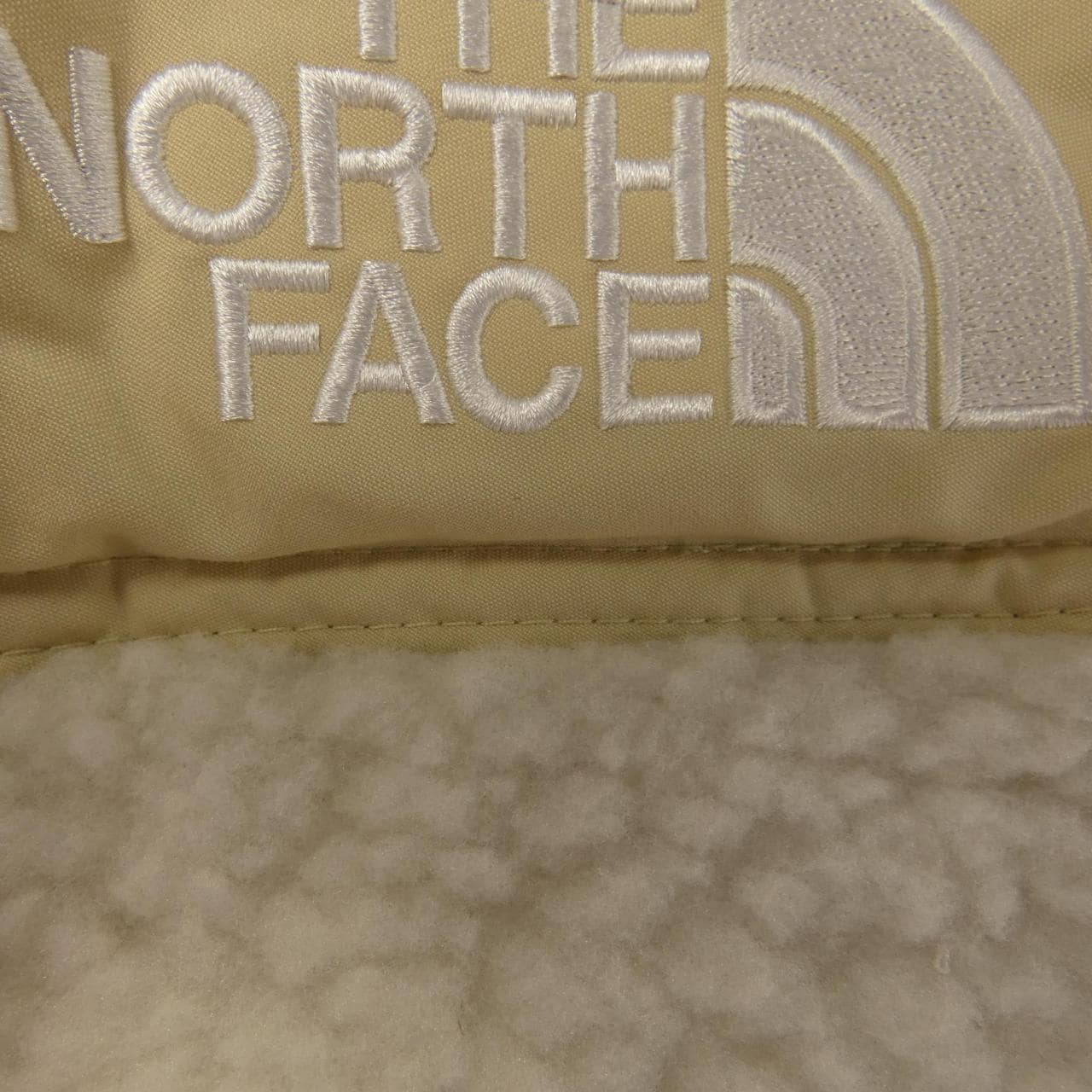 粗面THE NORTH FACE羽绒服