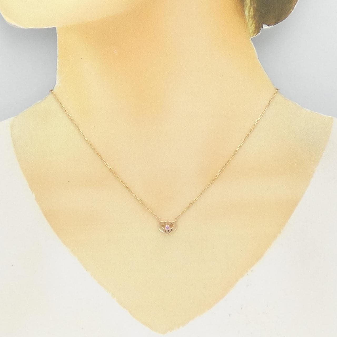 Cartier C heart项链