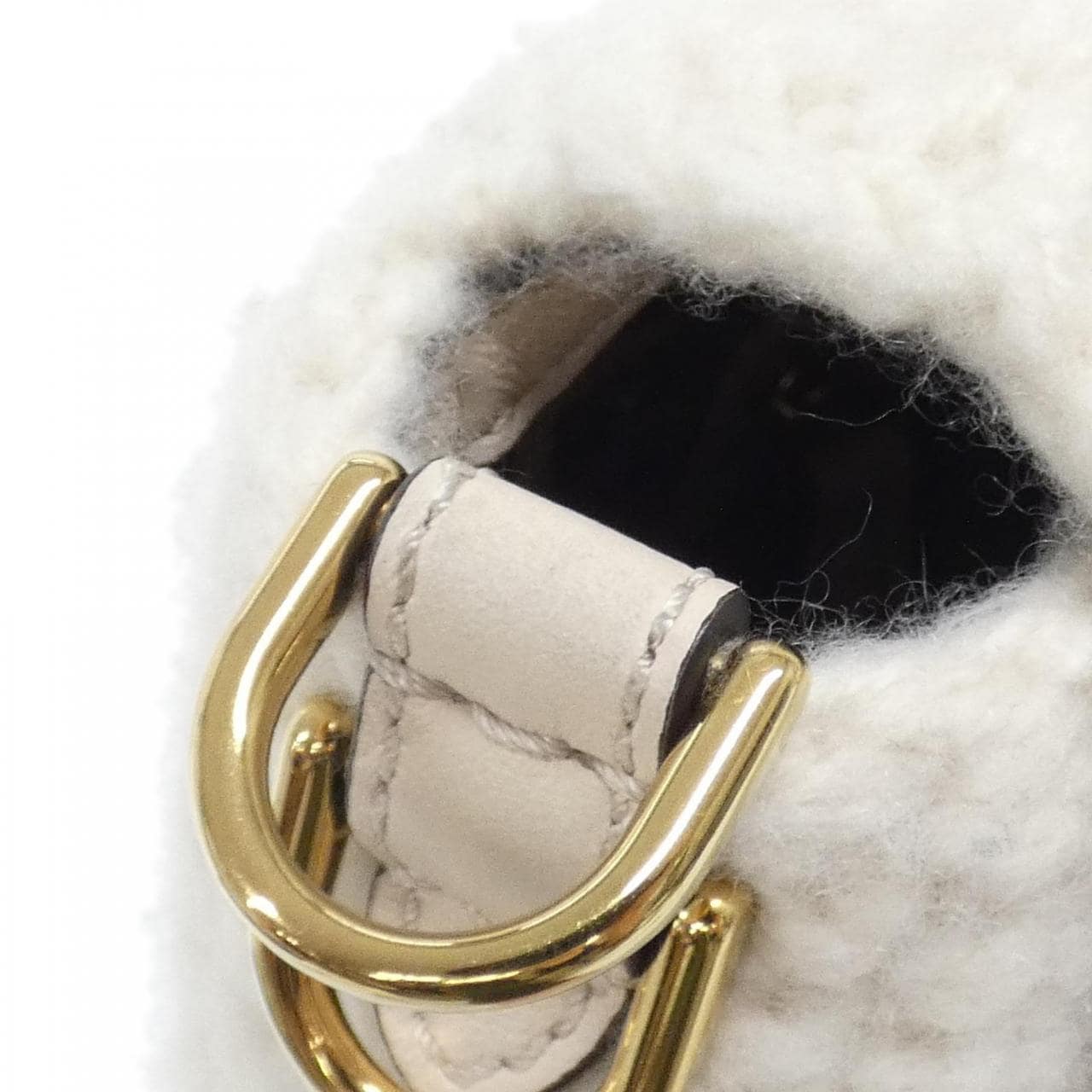 フェンディ BAGUETTE LANA 8BR600 AH9 ショルダーバッグ