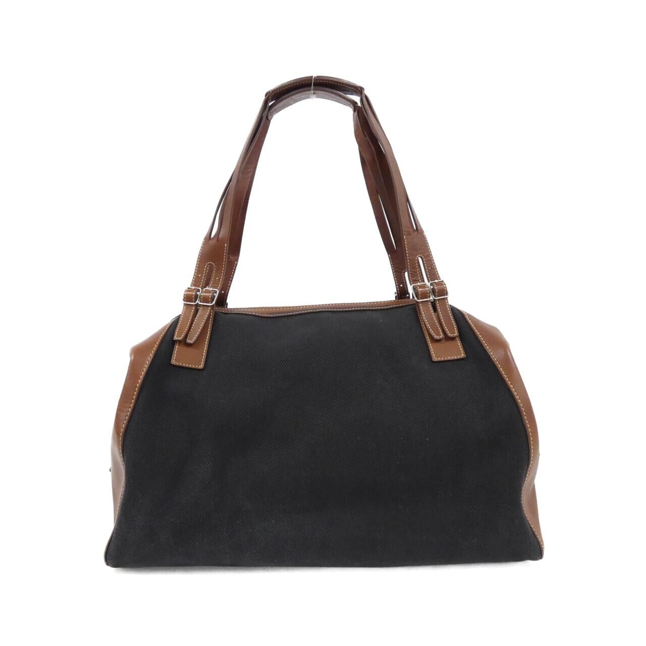 セリーヌ ショルダーバッグ