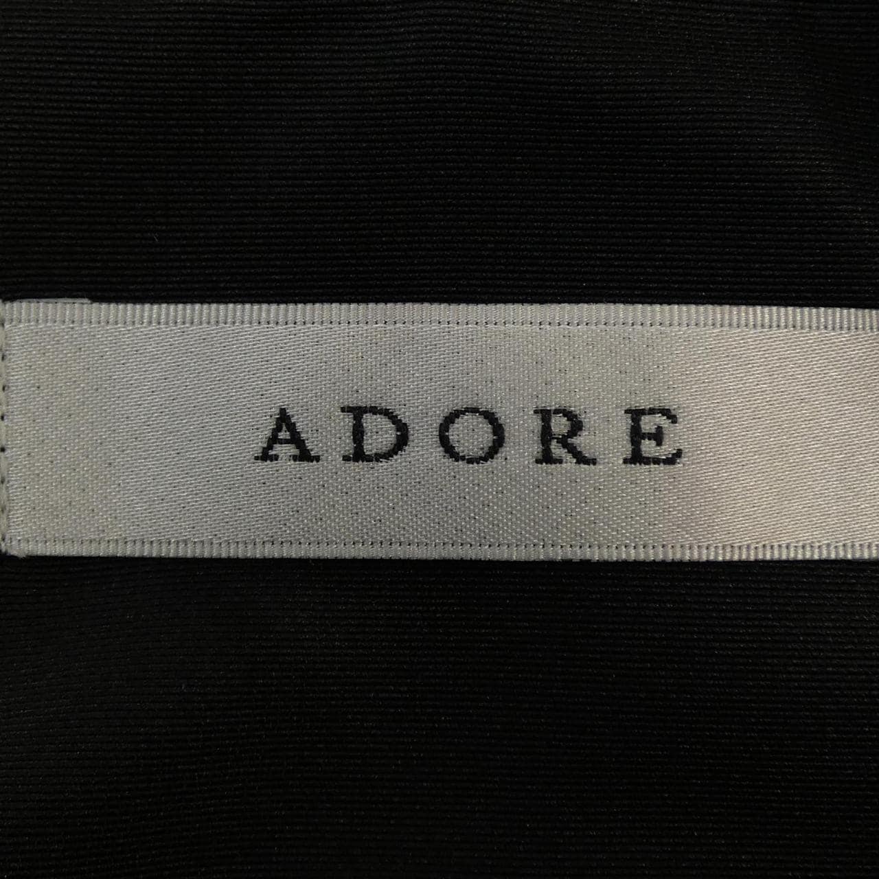 アドーア ADORE ベスト