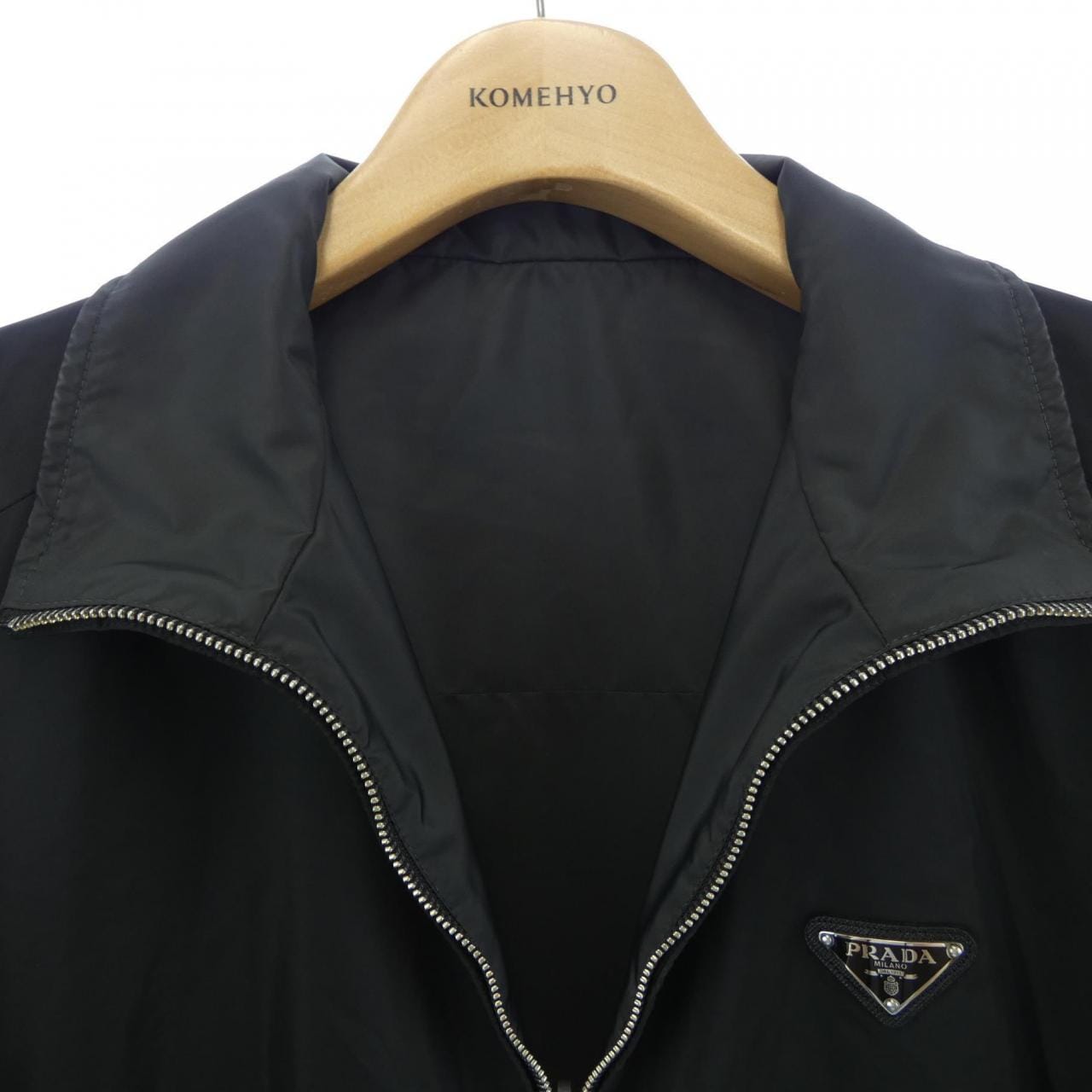 プラダ PRADA トライアングルロゴ SGH057 RWM0 1060 ブルゾン