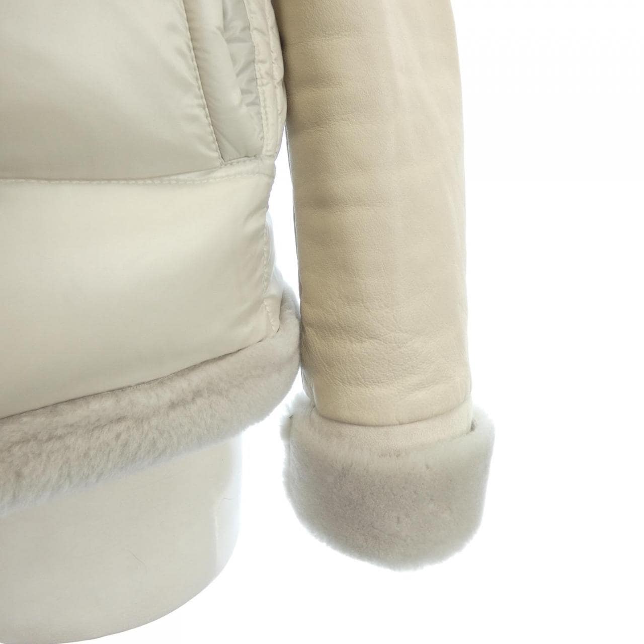 エンメティ EMMETI ダウンジャケット