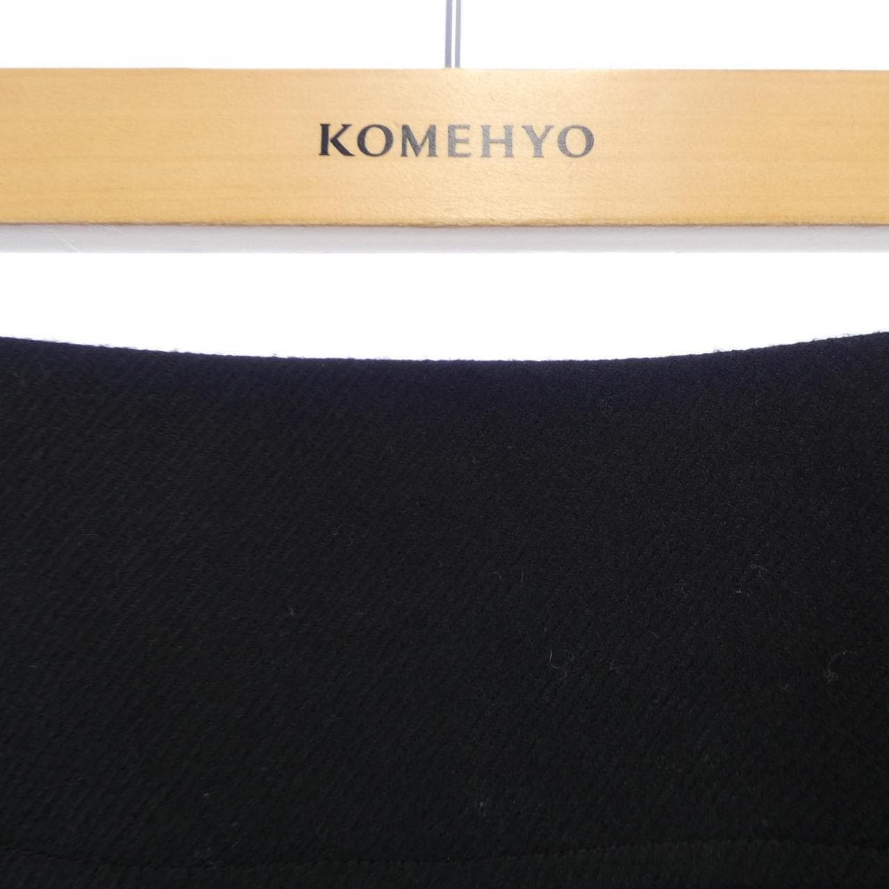 藍標手鐲BLUE LABEL CRESTBRIDGE裙