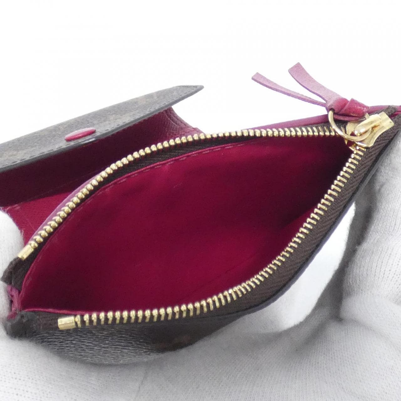 ルイヴィトン モノグラム ポルトフォイユ ヴィクトリーヌ M41938 財布