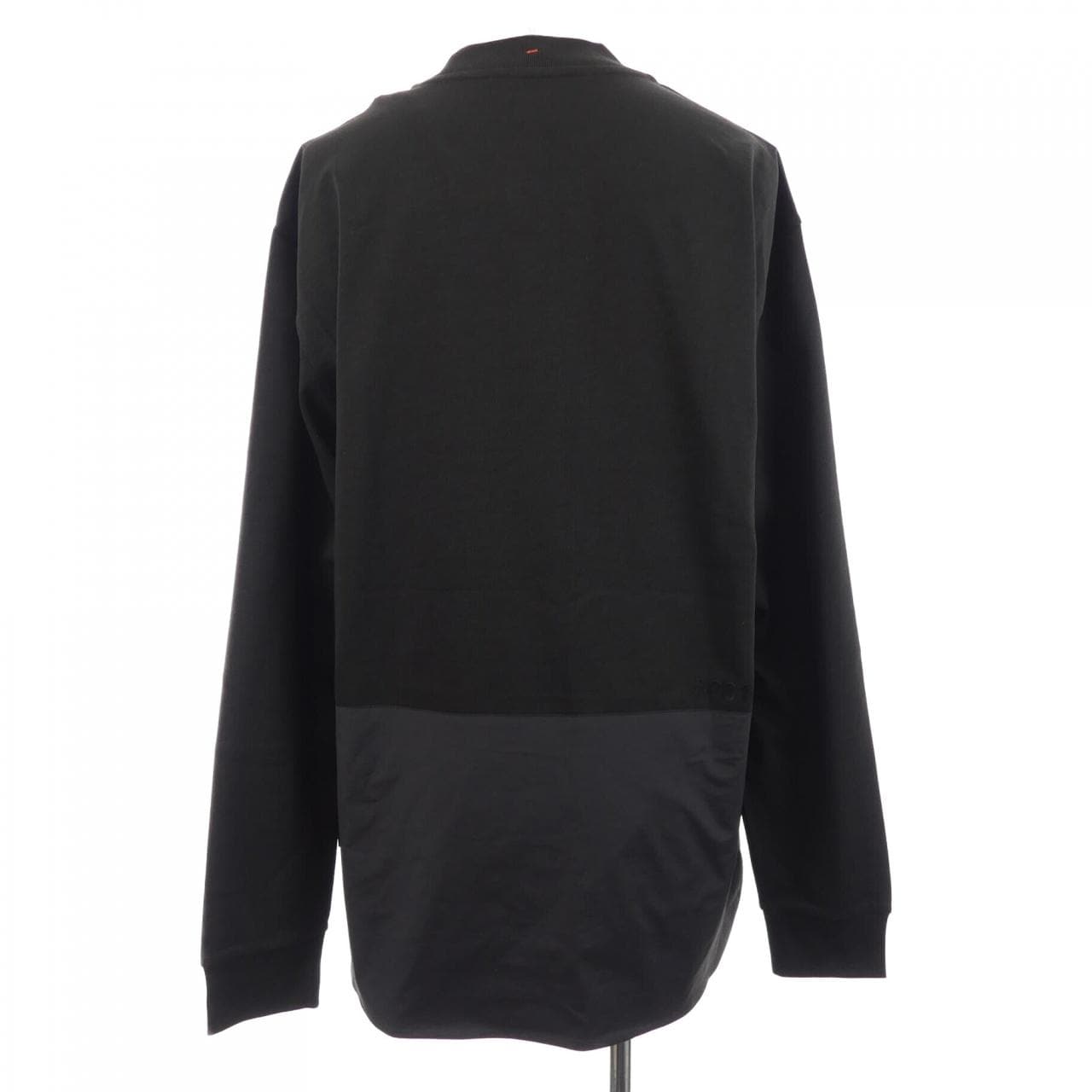 モンクレールグルノーブル MONCLER GRENOBLE J20978D00005 83927 Tシャツ