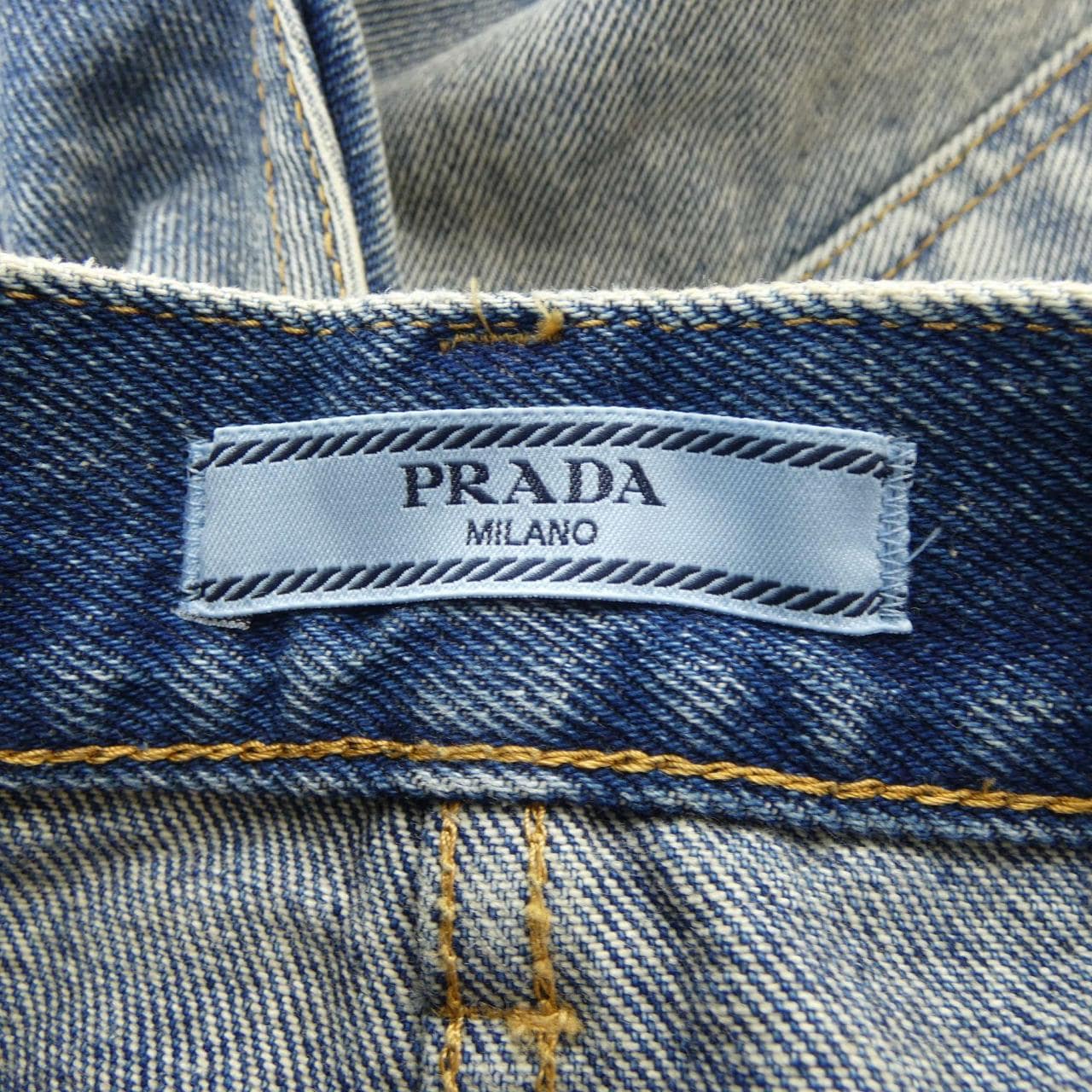 プラダ PRADA ショートパンツ