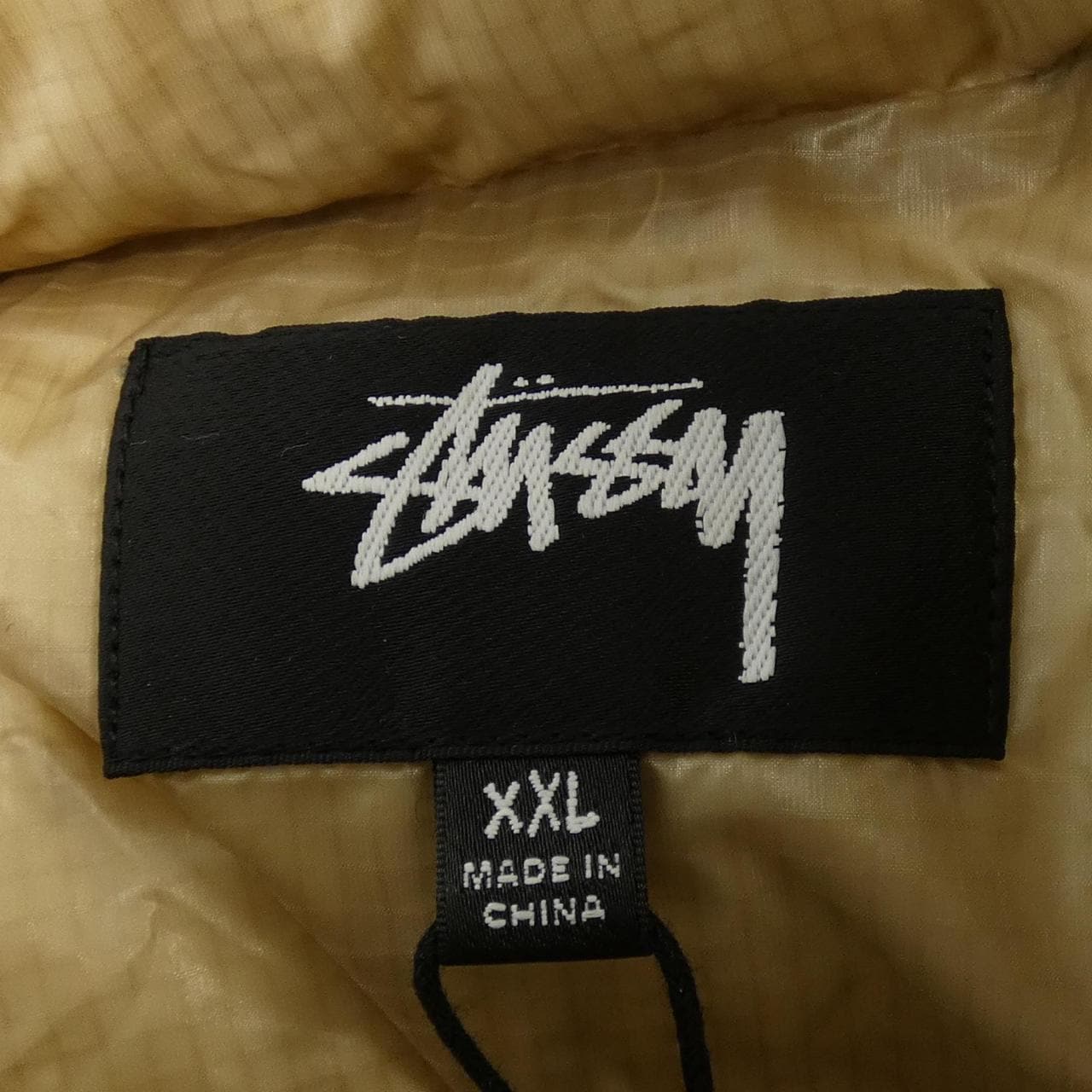 ステューシー STUSSY ダウンジャケット