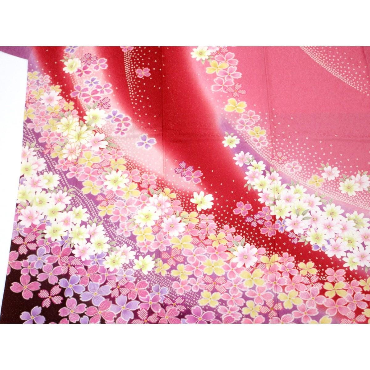 振袖　銀通しボカシ染　友禅加工刺繍入り