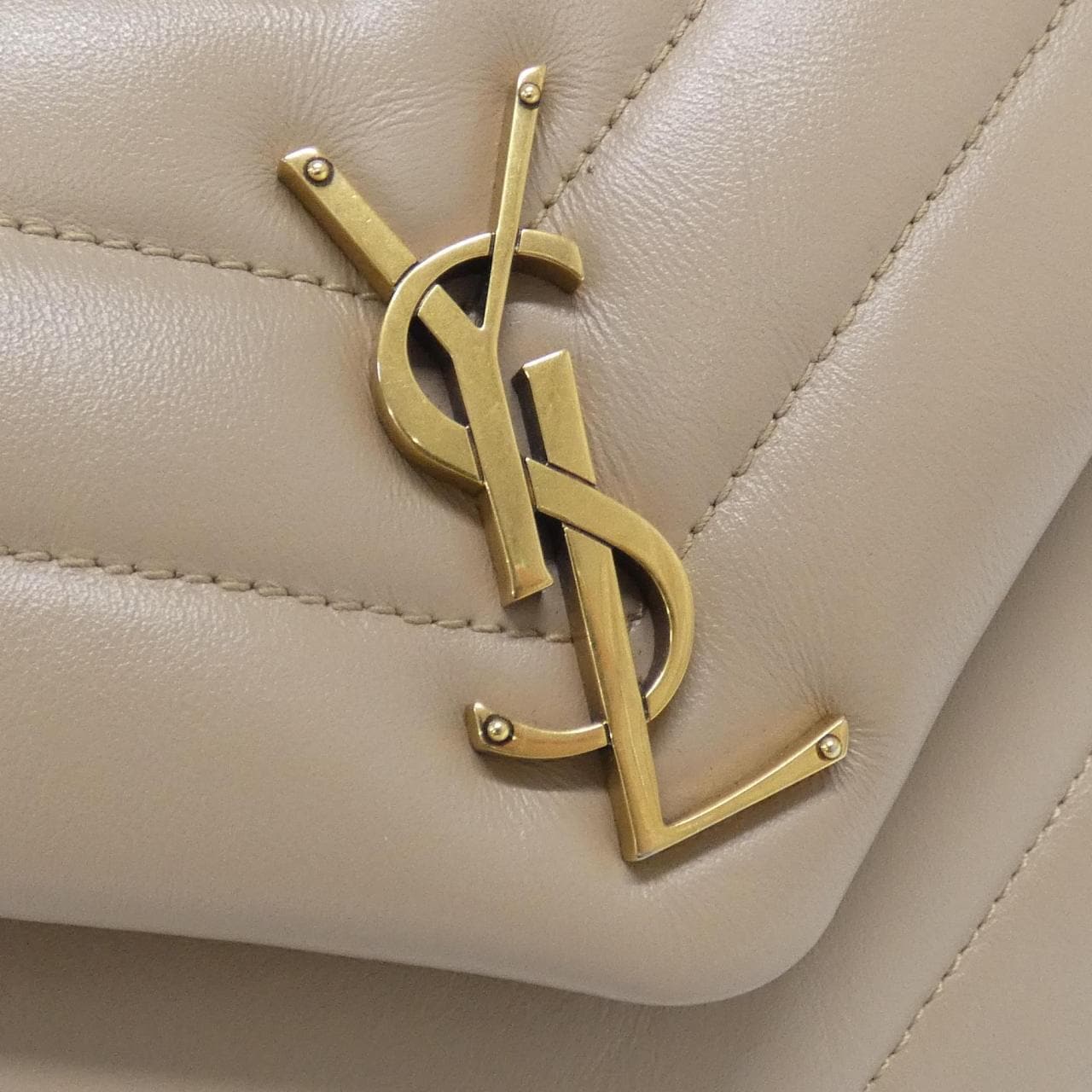 サンローラン ルル スモール 494699 DV727 ショルダーバッグ