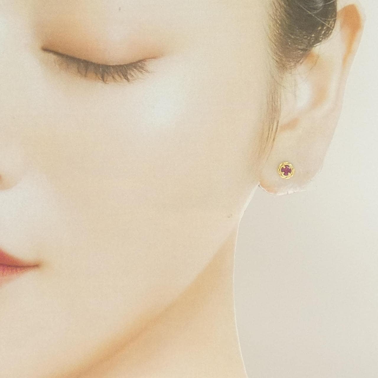 K18YG ルビー ピアス