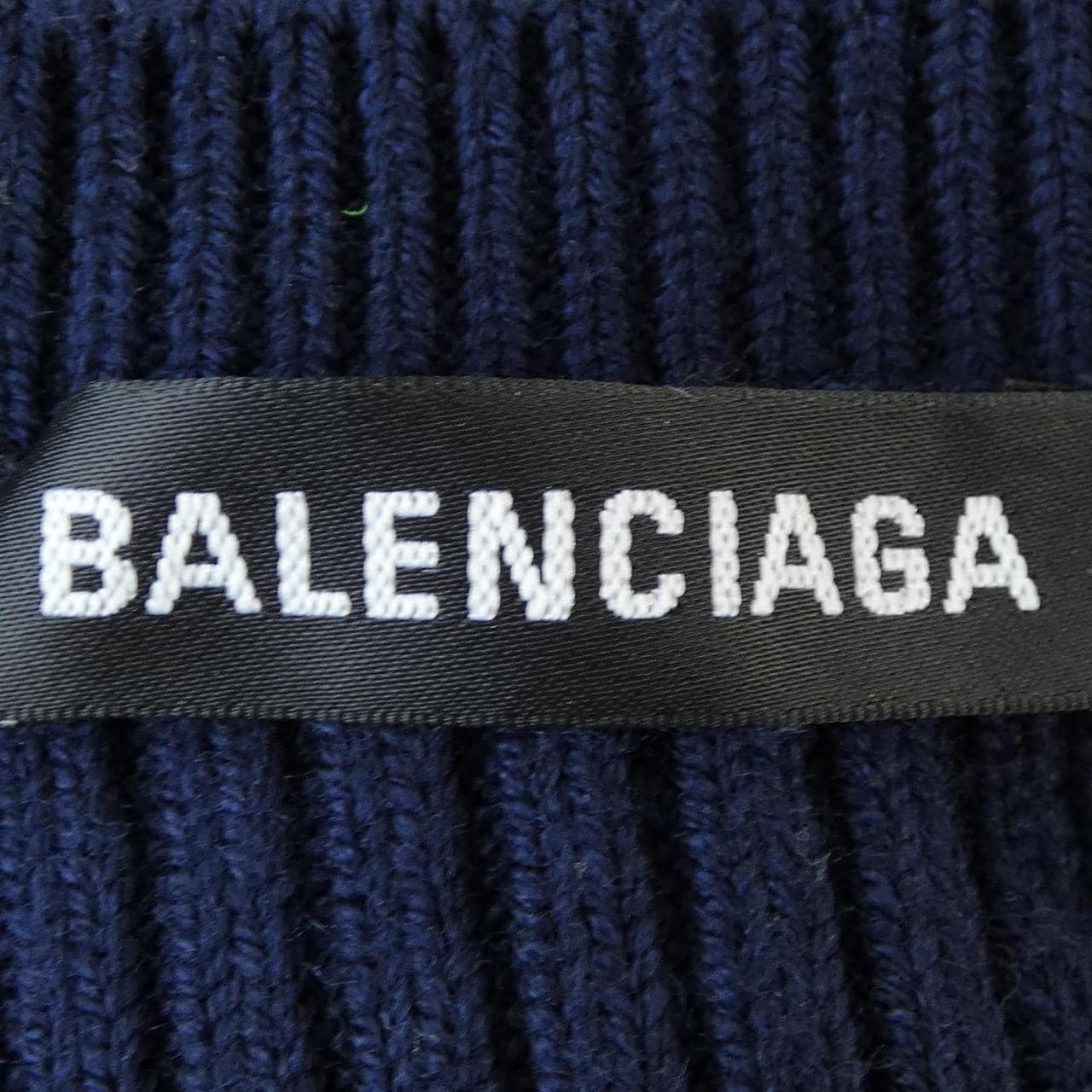 バレンシアガ BALENCIAGA 599685 T1555 ニット