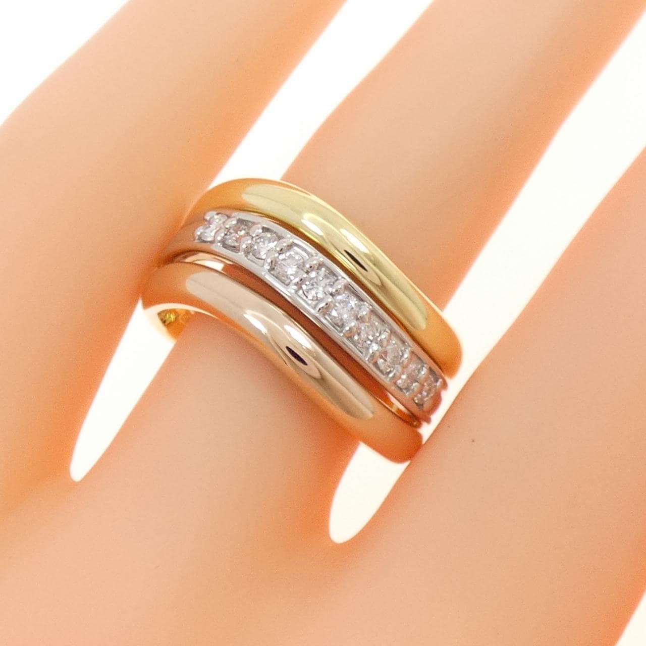K18YG/PT900/K18PG ダイヤモンド リング 0.27CT