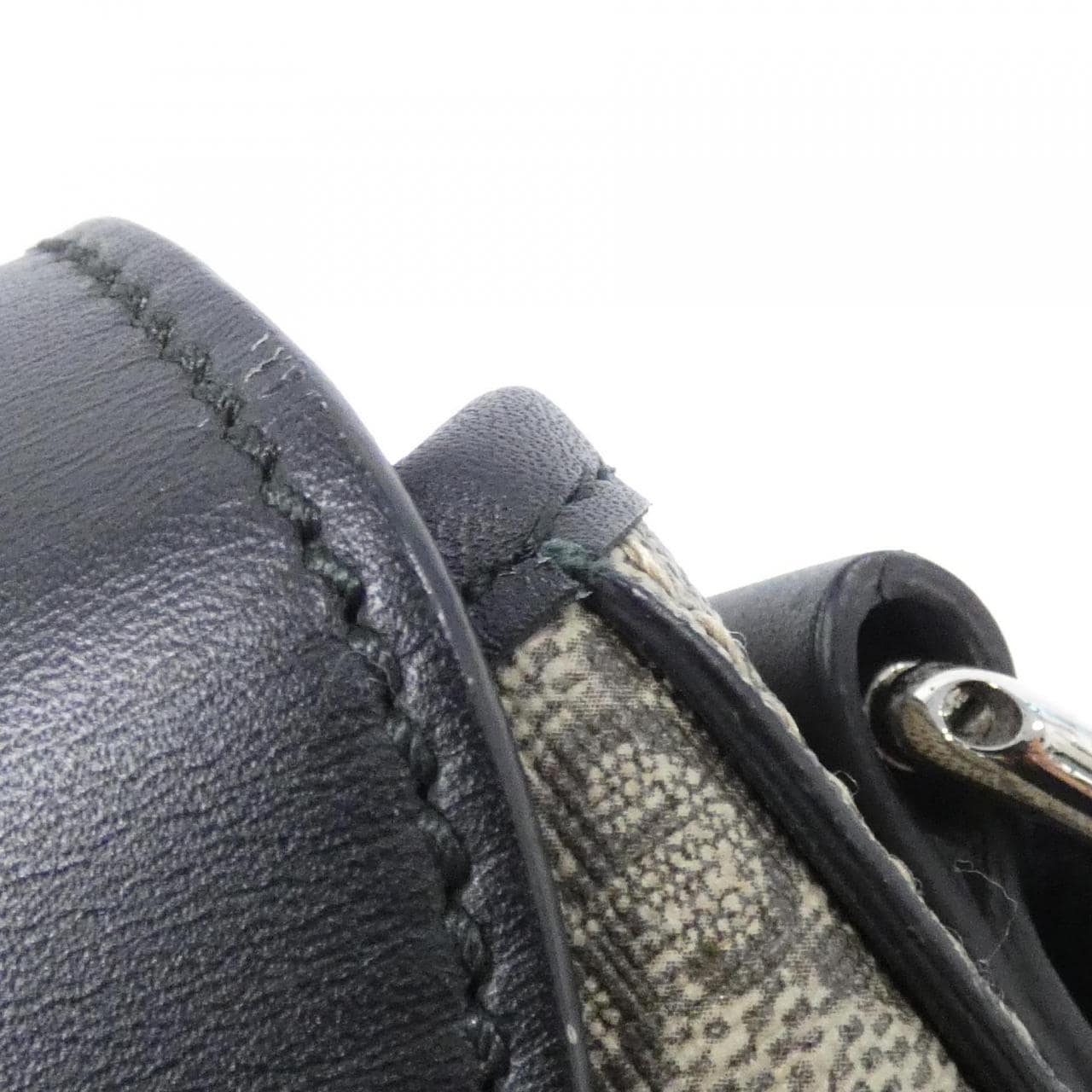 グッチ 406368 KHN7X ショルダーバッグ