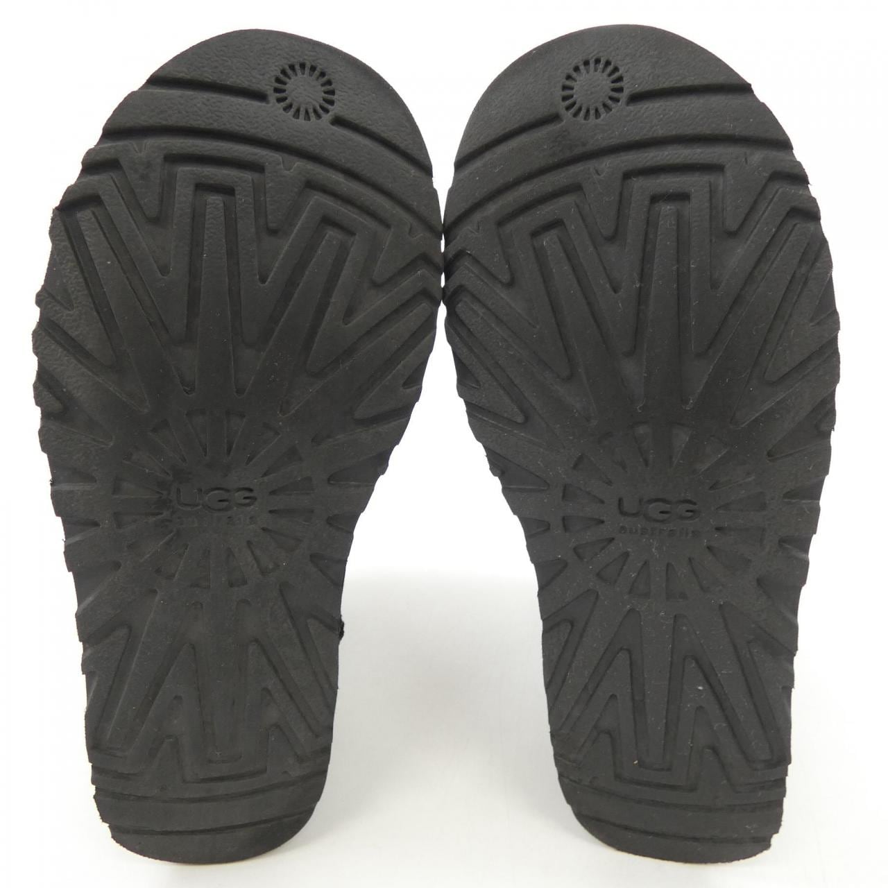 アグ UGG ブーツ