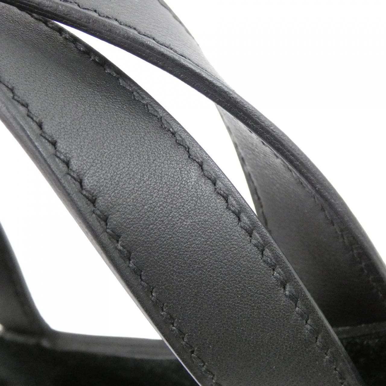 エルメス イン ザ ループ 18cm 084274CK バッグ