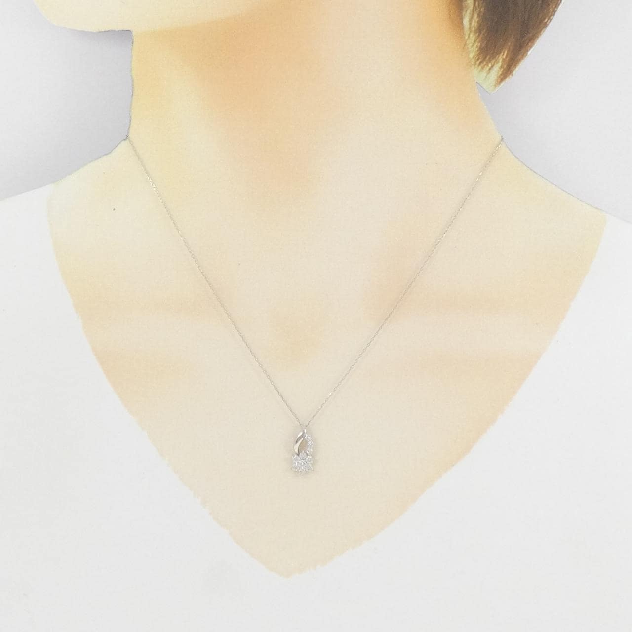 PT900/PT850 フラワー ダイヤモンド ネックレス 0.30CT