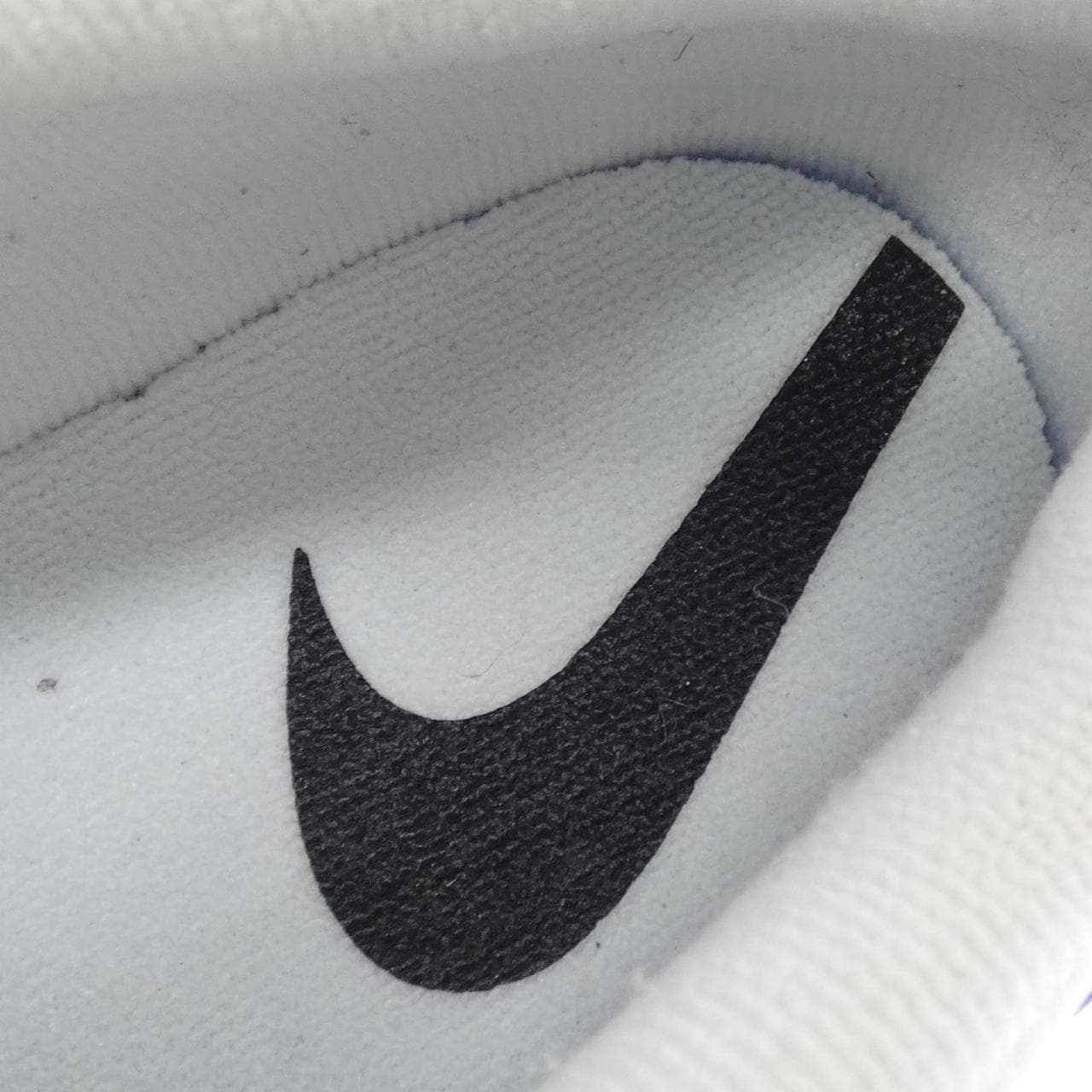 ナイキ NIKE AV4789-100 スニーカー