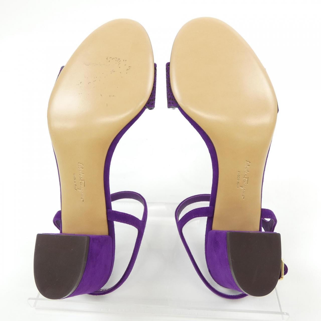 サルヴァトーレフェラガモ SALVATORE FERRAGAMO サンダル