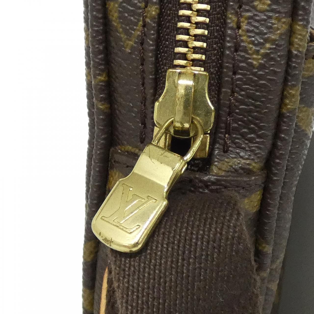 ルイヴィトン モノグラム トロター ボブール M97037 ショルダーバッグ