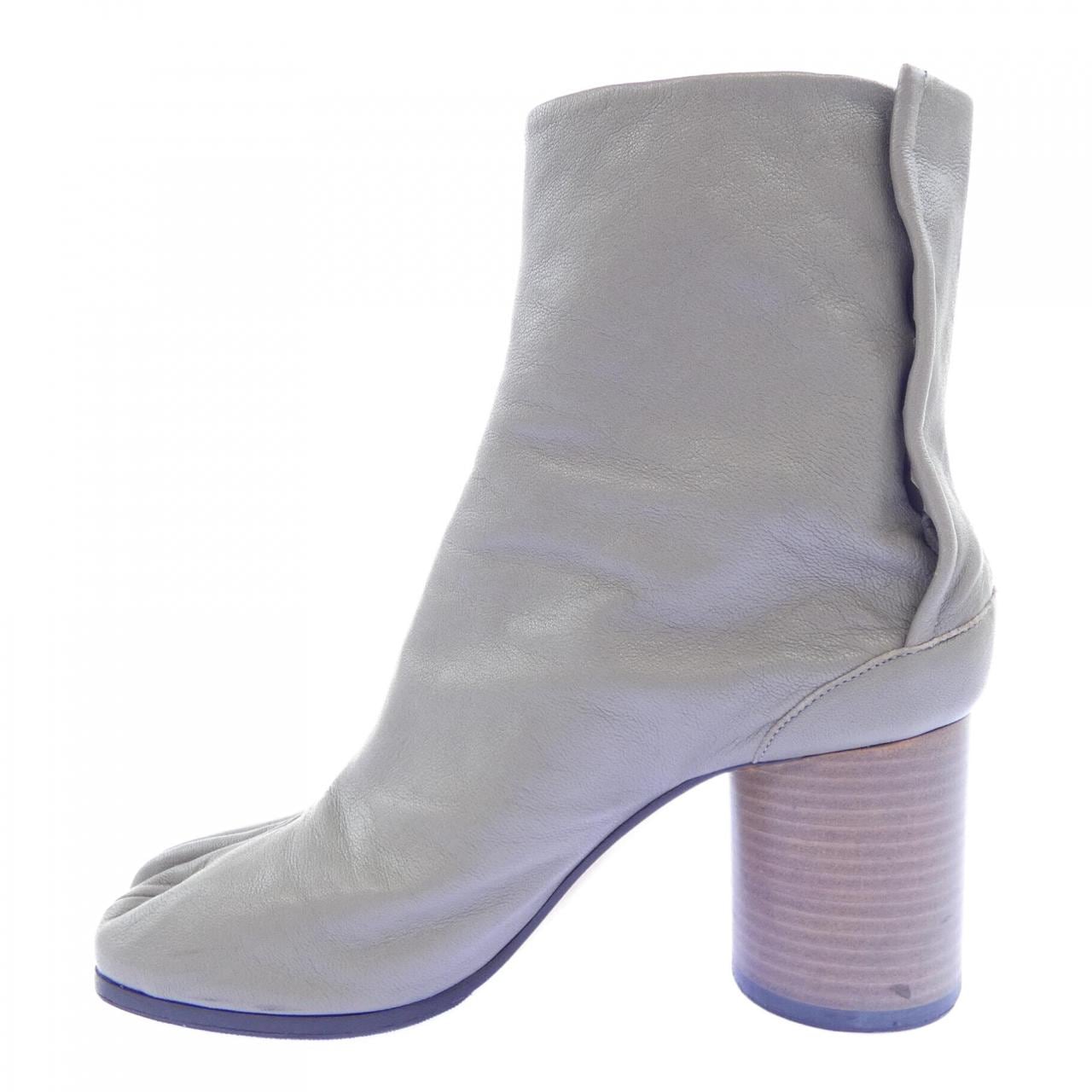 メゾンマルジェラ Maison Margiela タビ TABI S58WU0260 ブーツ